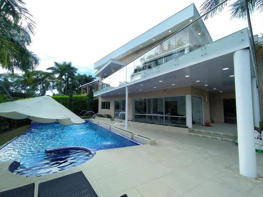 Comoda Casa Finca Con Piscina - San Jeronimo, Ant Medellin Bagian luar foto